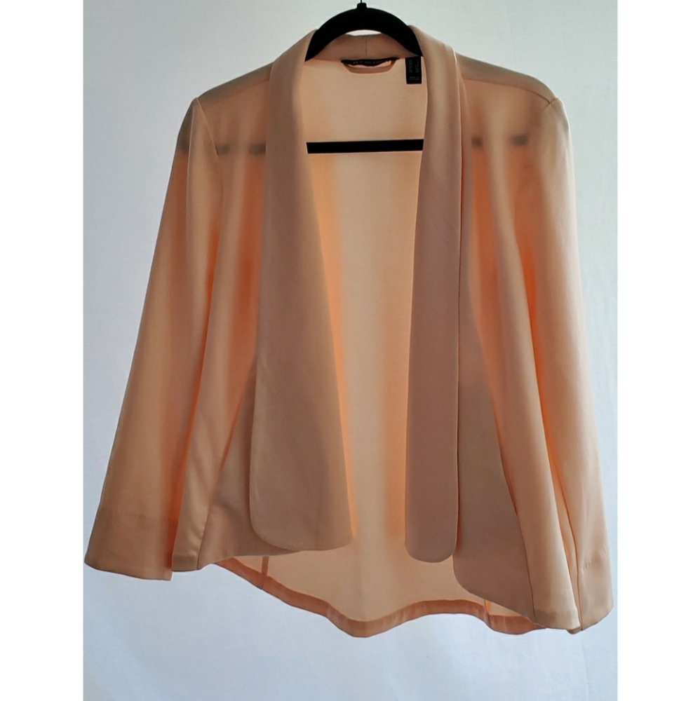 H by Halston Long Sleeve Front Blazer, size 4 - Picture 1 of 7